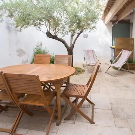 Holiday home Les Maisons De L'olivette La Couarde-sur-Mer