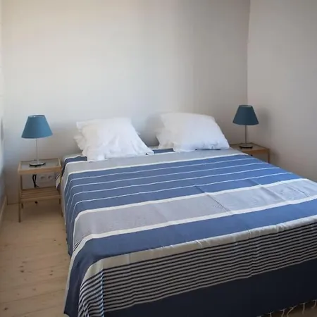 Les Maisons De L'olivette 度假居