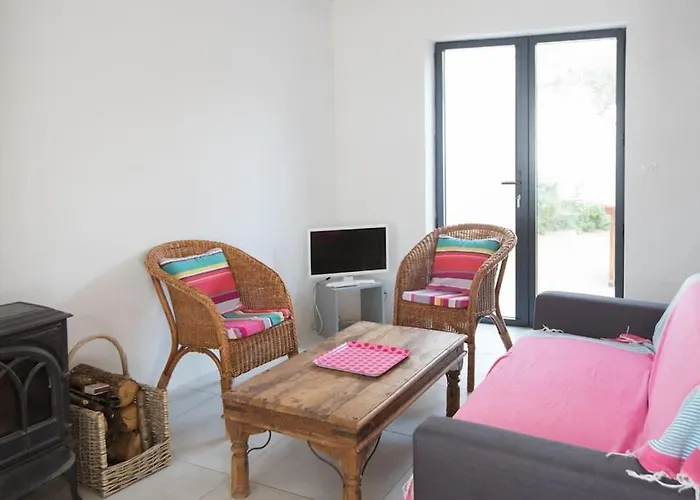 Les Maisons De L'olivette لا كوردي سور مير