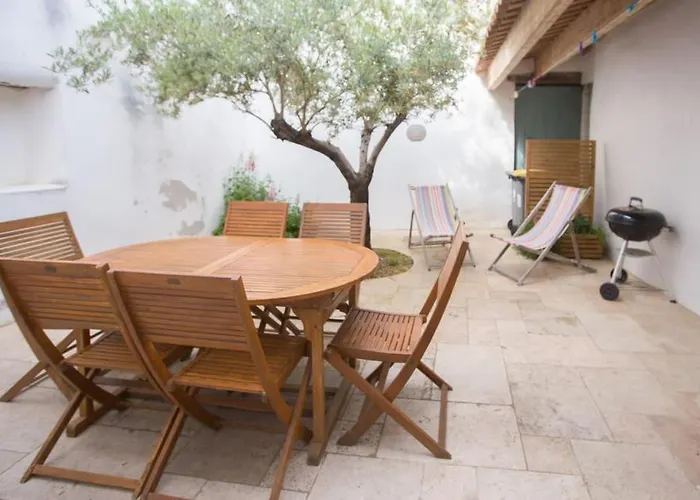 بيت للعطل Les Maisons De L'olivette لا كوردي سور مير